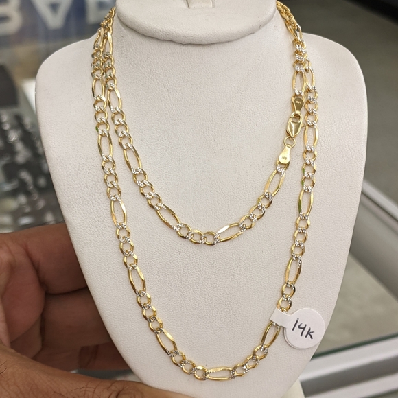 14kt Real Solid Gold Figaro Diamond Cut chain 4mm 24 inches